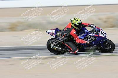 media/Jan-15-2026-Racers Edge (Thu) [[dfebeb70ab]]/2-A Group/Session 3 (Turn 15 Inside Pans)/